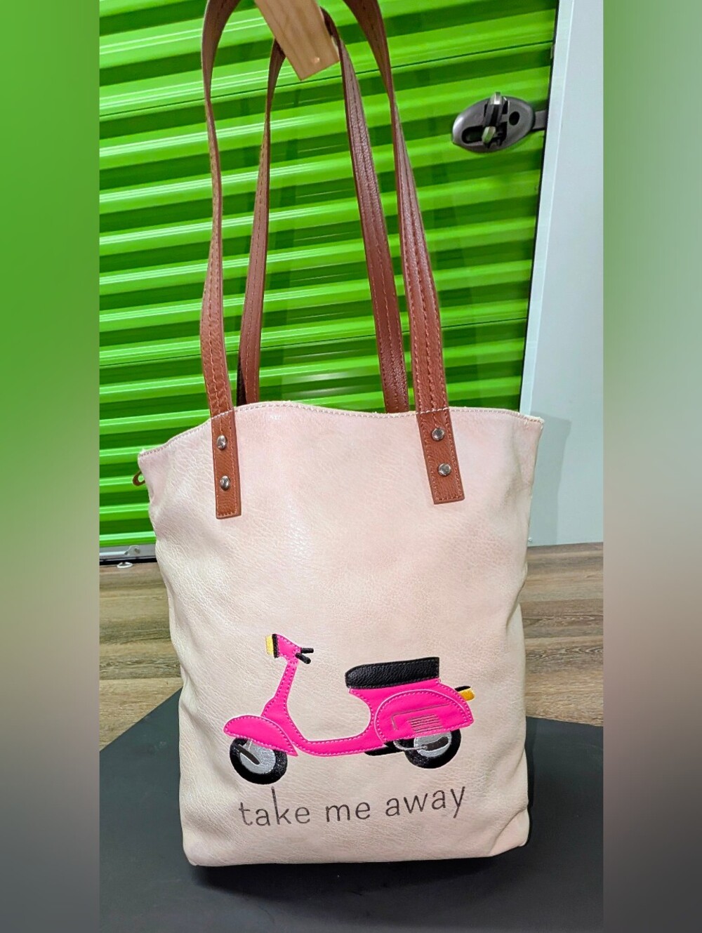 The Sak Palisade Reversible Leather Tote Bag Pink Scooter Take Me Away Rare